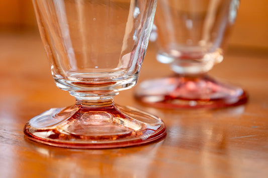 レトロなパフェグラス