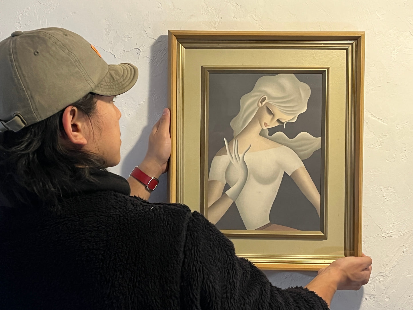 女性の絵画