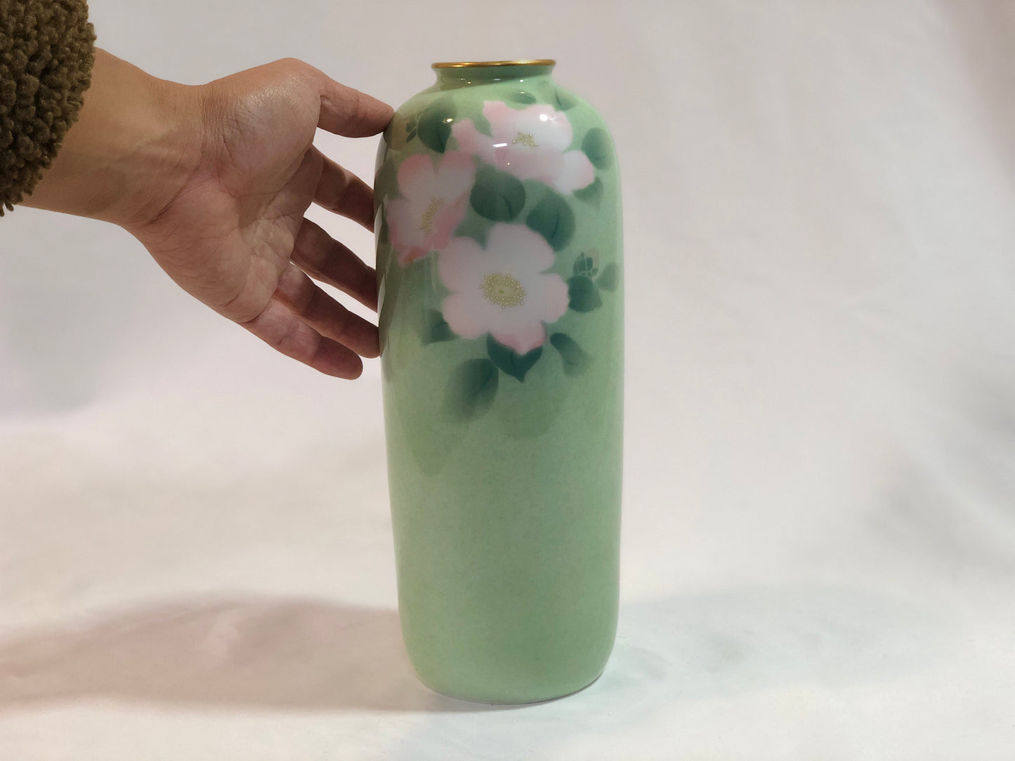 若草色の花瓶